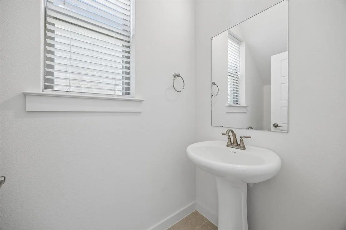 Photo of 708 Kendall Lane