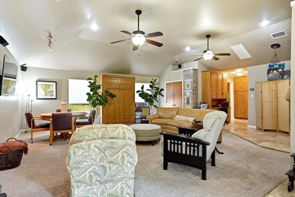 Photo of 665 Private Road 5881