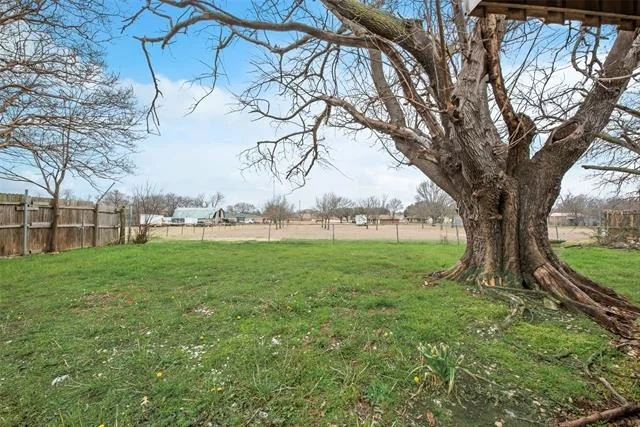 Photo of 725 Meadowlark Circle