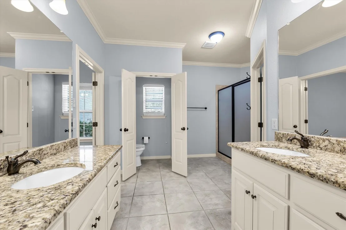 Photo of 32 North Shore Circle