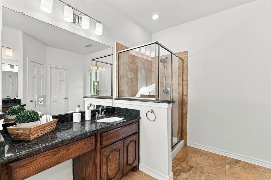 Photo of 1329 Bateman Lane