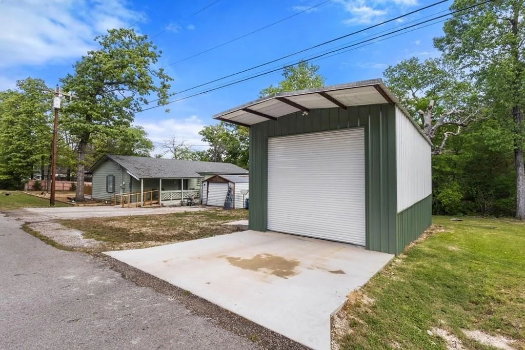 Photo of 1101 Doe Run Drive