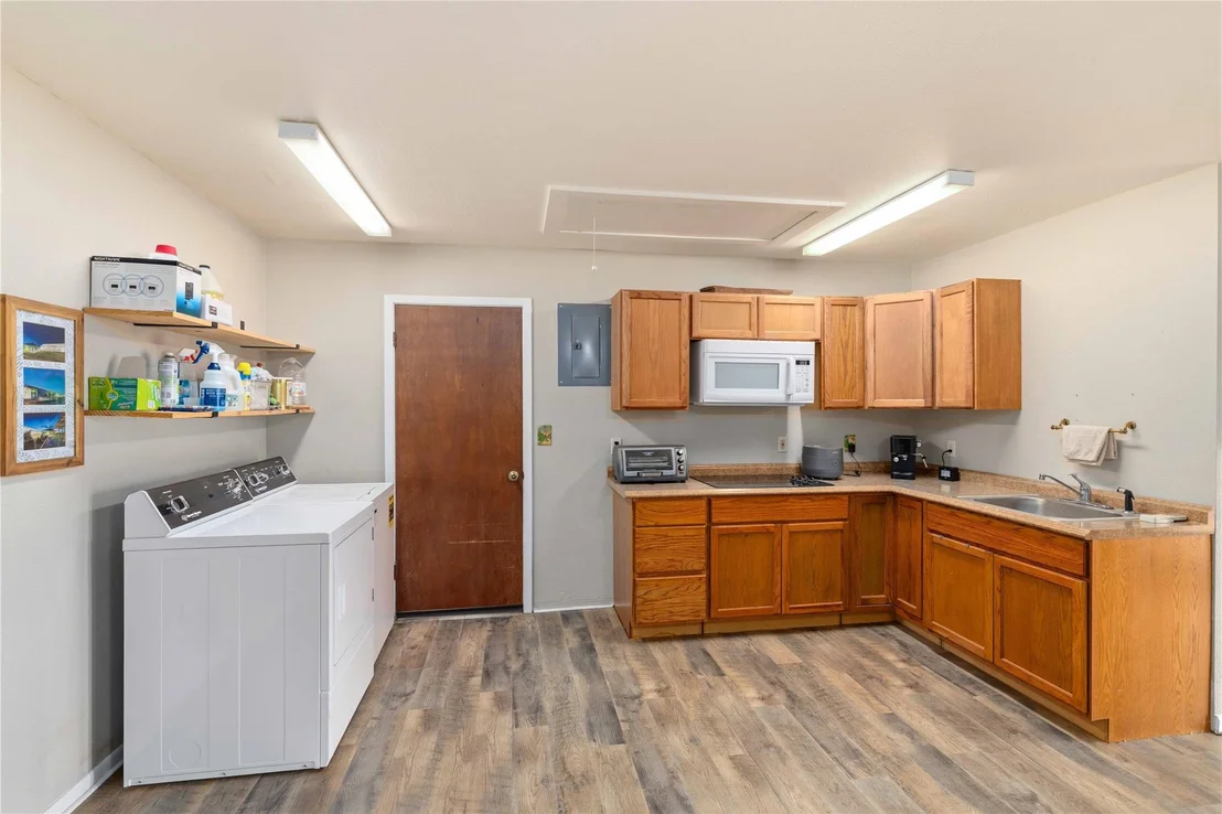 Photo of 205 longhorn dr