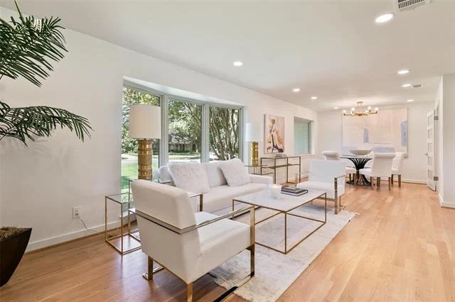 Photo of 7431 Larchview