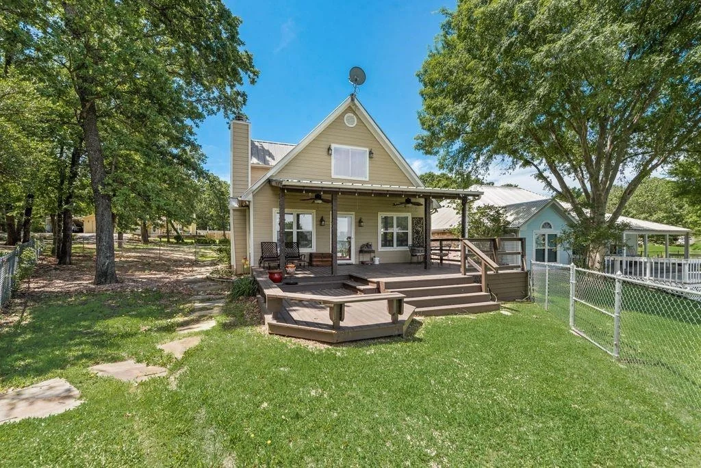 Photo of 1016 Shoreline Drive