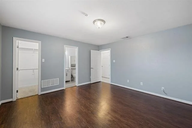 Photo of 14000 Prairie Circle