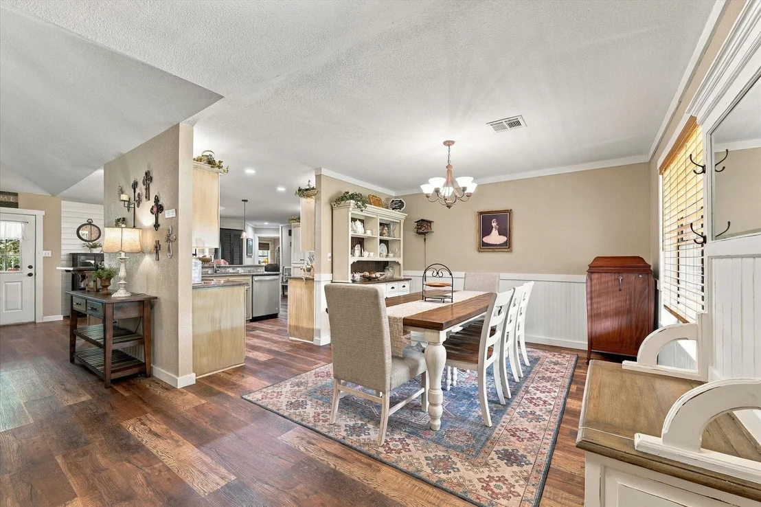 Photo of 1600 Fox Ridge Road