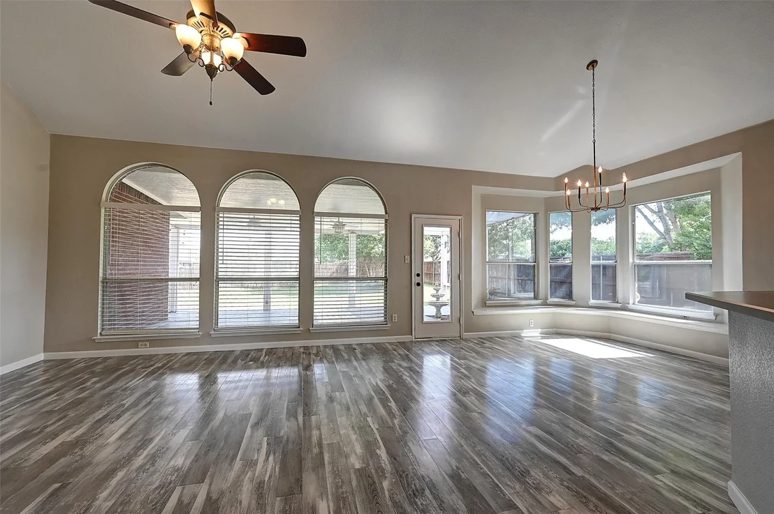 Photo of 7500 Parkgate Drive