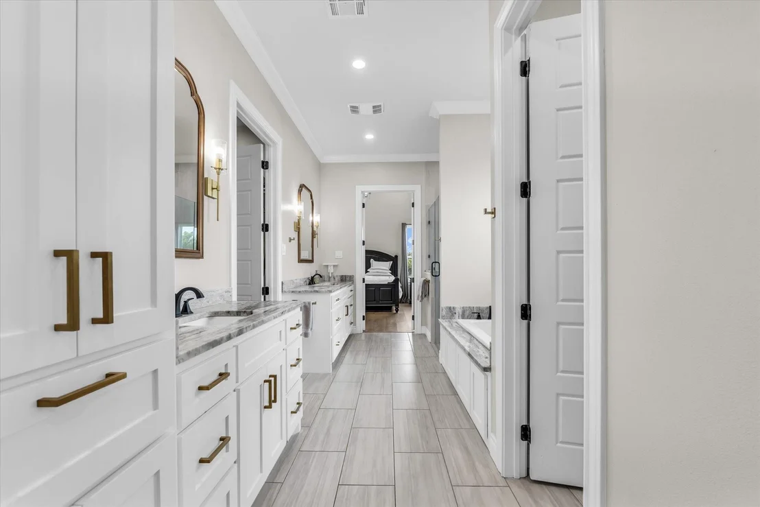 Photo of 2724 Southwinds Drive