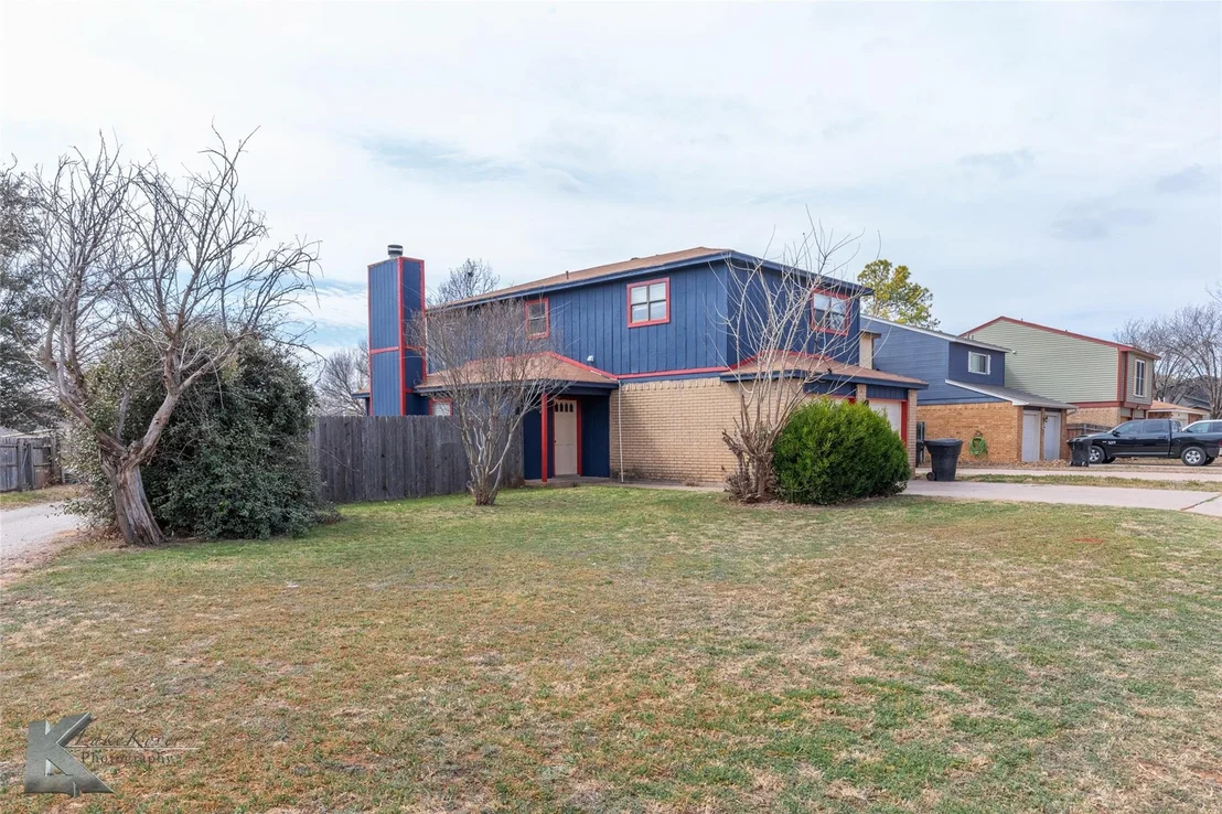 Photo of 3065 Button Willow Avenue