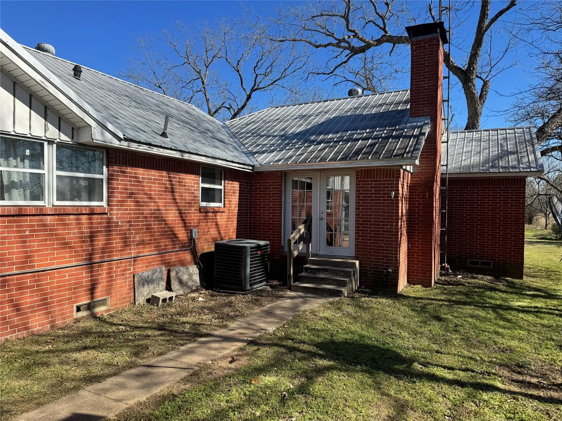 Photo of 346 County Road 3520