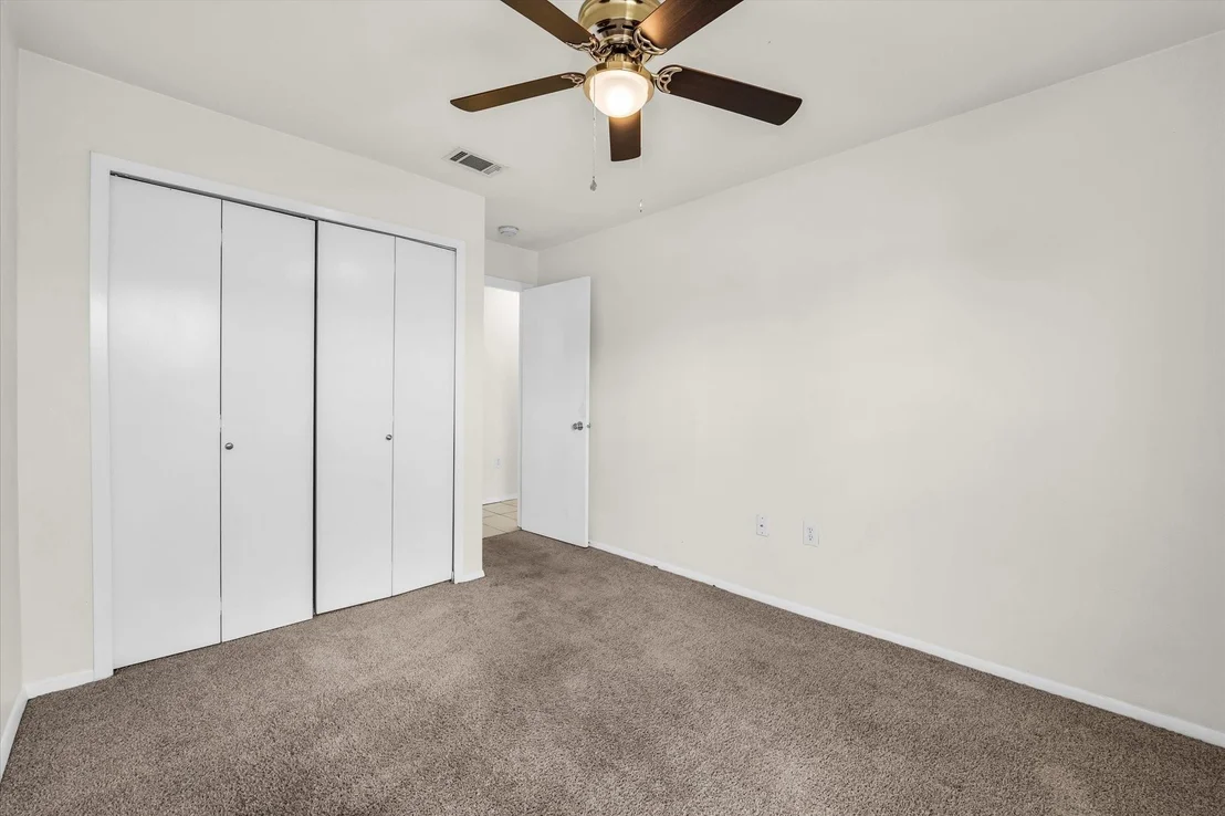 Photo of Unit 206 at 1500 Lake Shore Drive