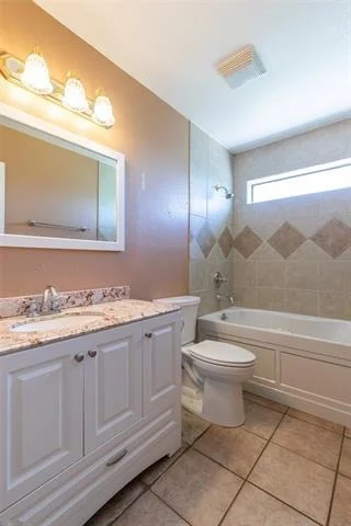 Photo of 427 Meadow Lane