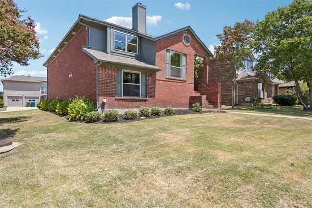 Photo of 1601 Kingspoint Drive