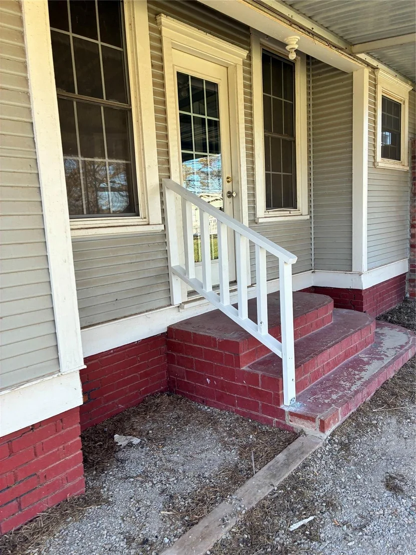 Photo of 109 S West Street