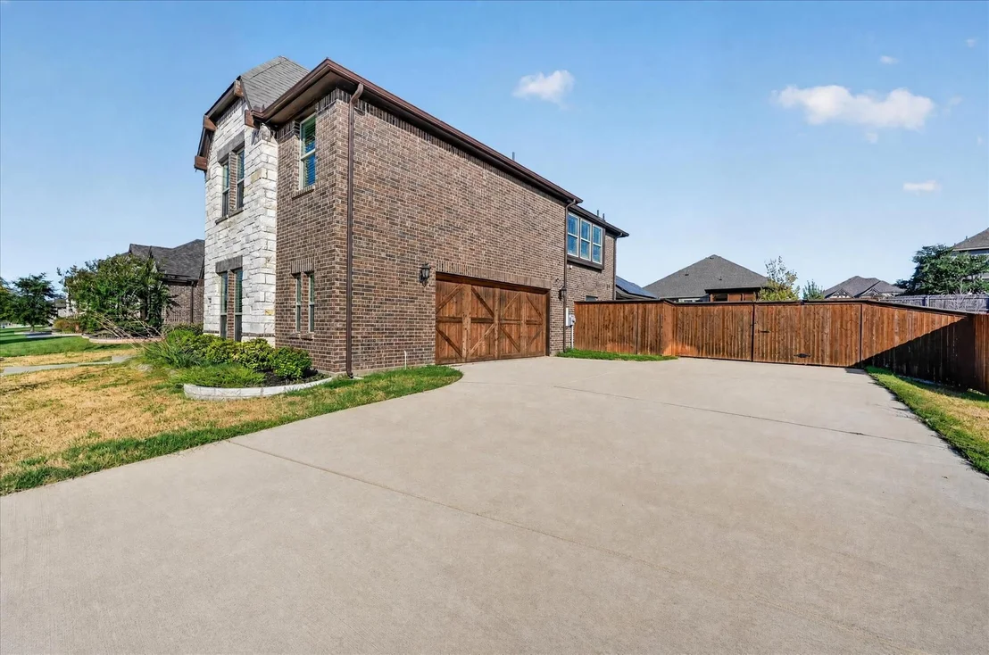 Photo of 5625 Stone Lane