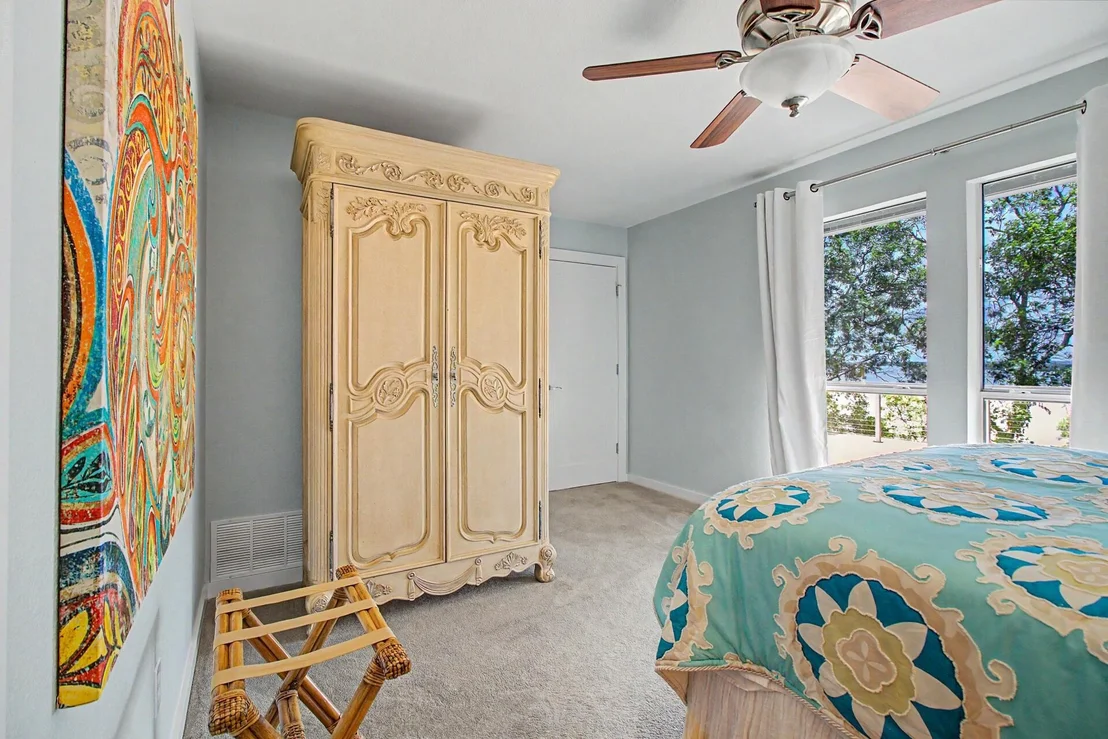 Photo of 131 Live Oak Drive
