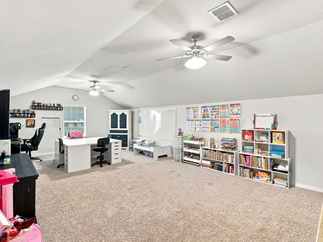 Photo of 10216 Finch Road