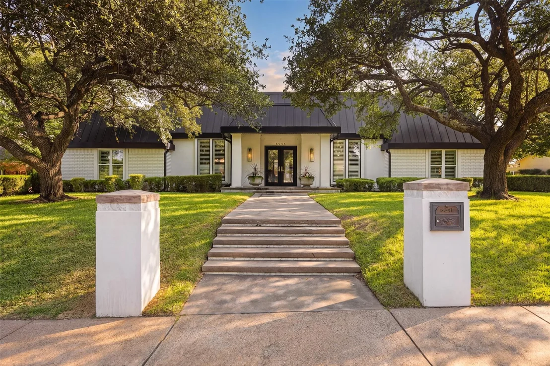 Photo of 6946 Forest Glade Circle