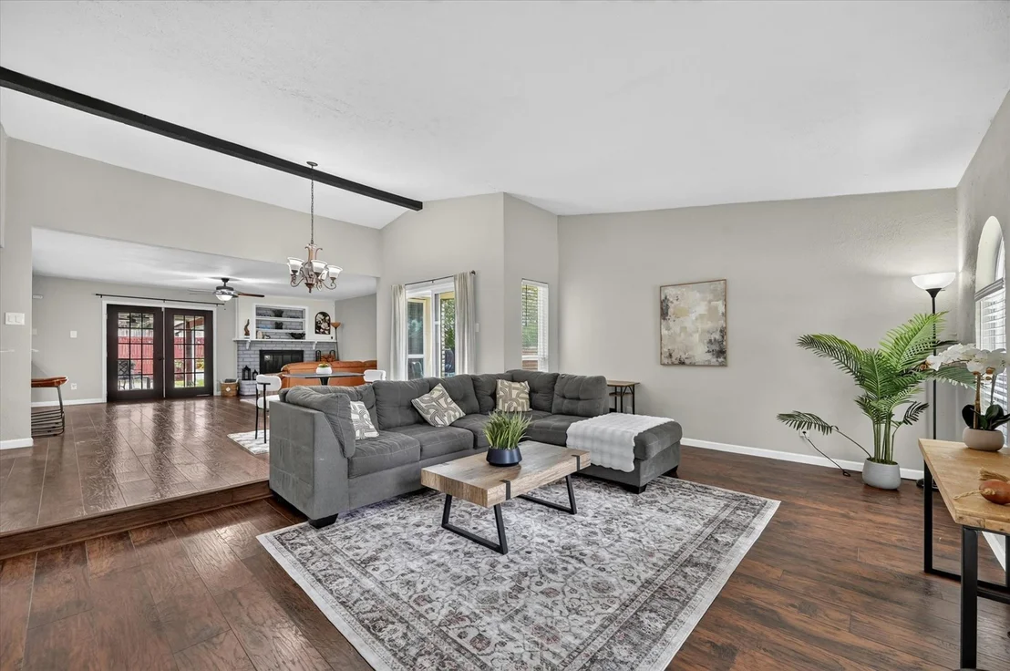 Photo of 2021 Emory Oak Drive