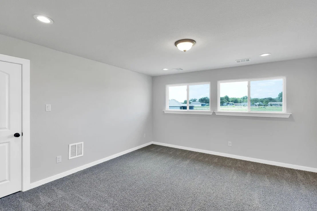 Photo of 350 E Lamar Street