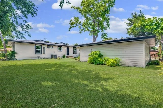 Photo of 1302 Marion Drive