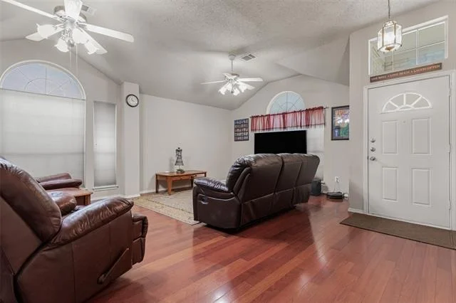 Photo of 741 Whitman Drive