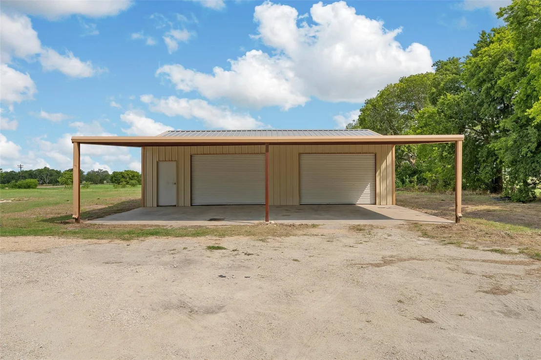 Photo of 4381 County Line Parkway