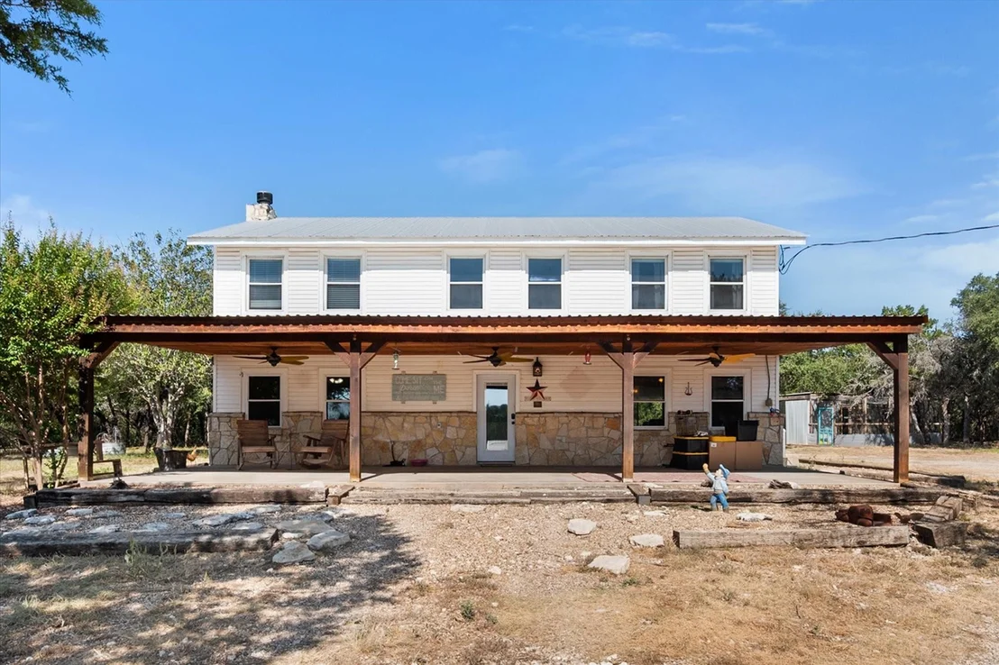 Photo of 355 County Road 2800