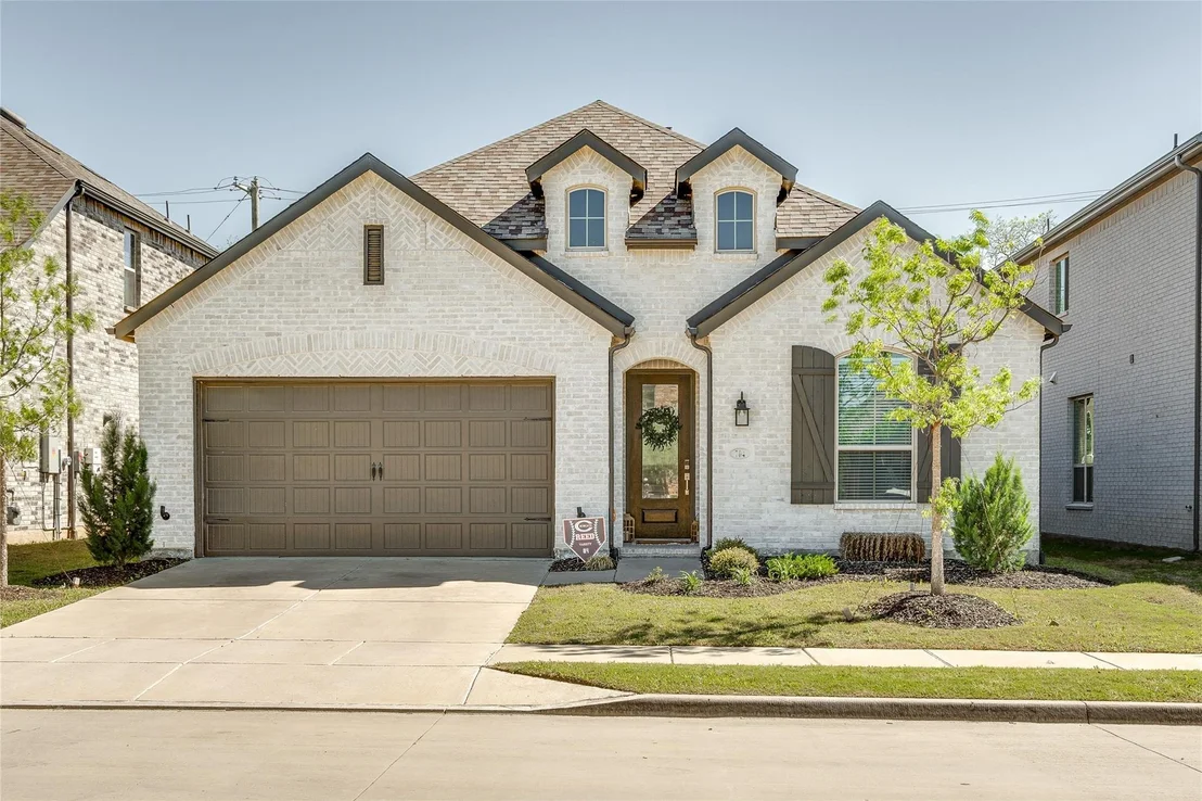 Photo of 704 Wycliffe Drive