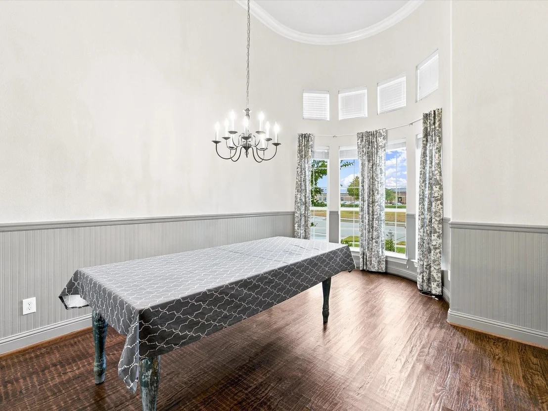 Photo of 412 Oriole Drive