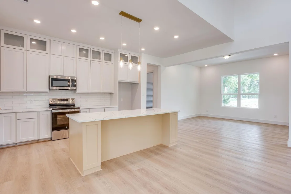 Photo of 247 Silver Lakes Drive