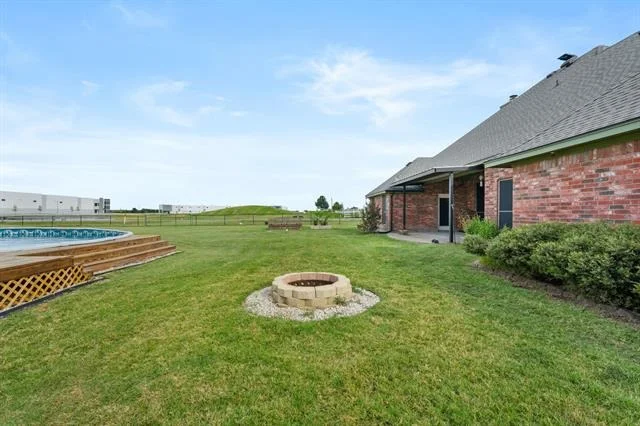 Photo of 14000 Prairie Circle