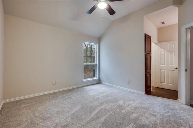Photo of 4401 Oak Shores Circle