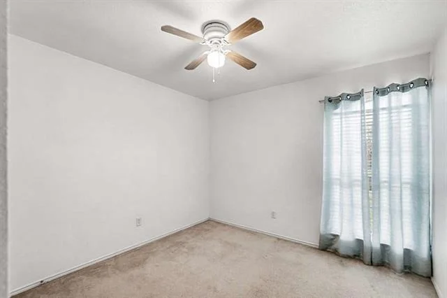 Photo of 813 Wrentham Drive