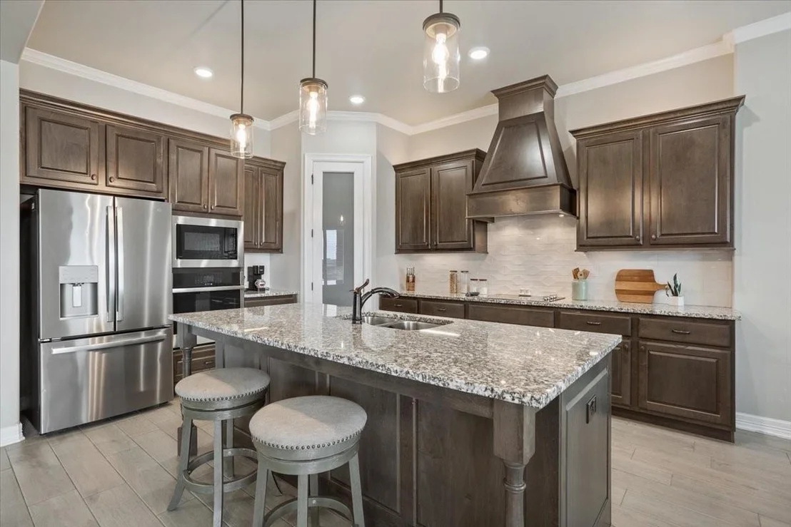 Photo of 502 Oak Drive