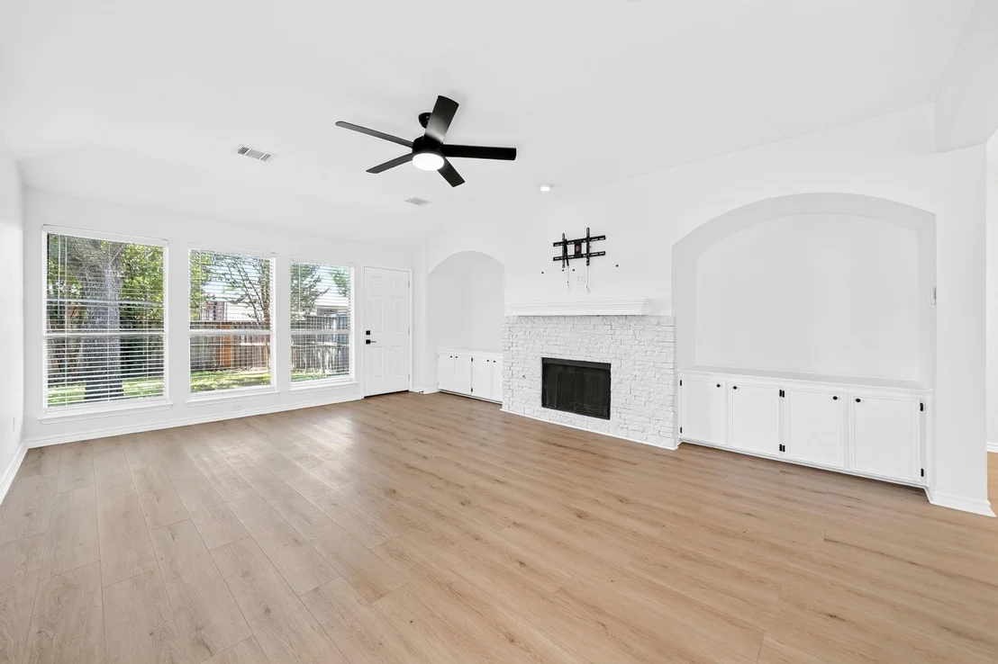 Photo of 7606 Harbor Drive