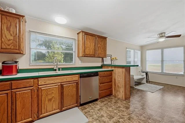 Photo of 305 Ridgecrest Road