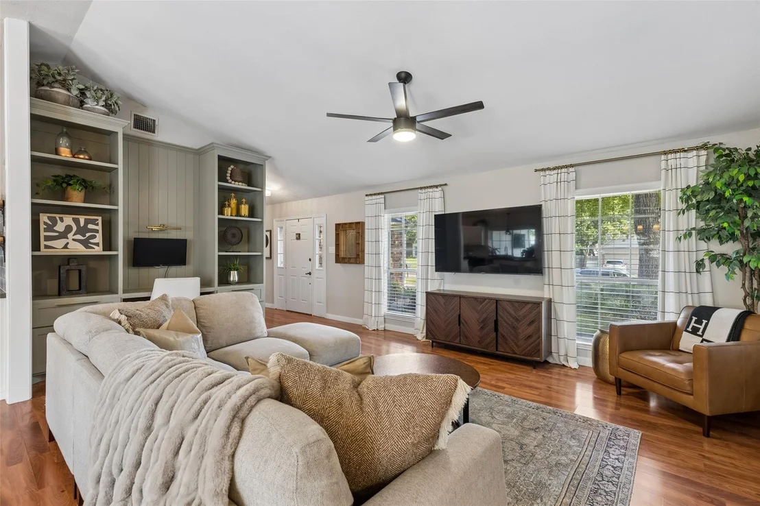 Photo of 513 Briarcroft Drive
