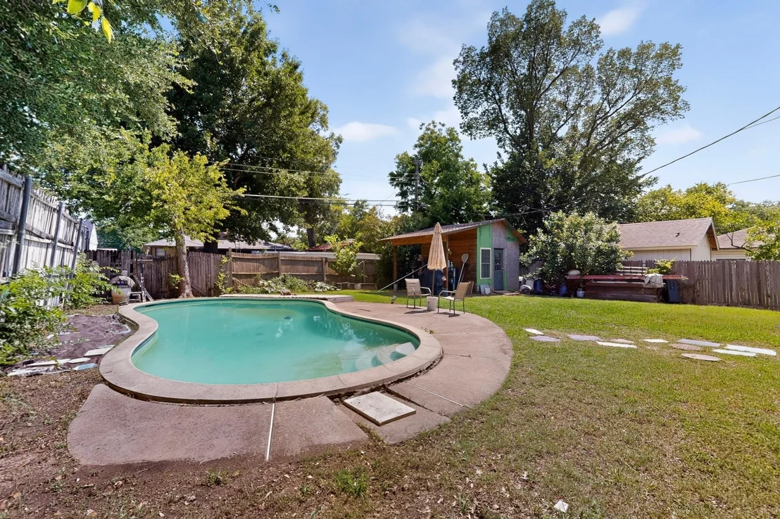 Photo of 2310 Costa Mesa Drive