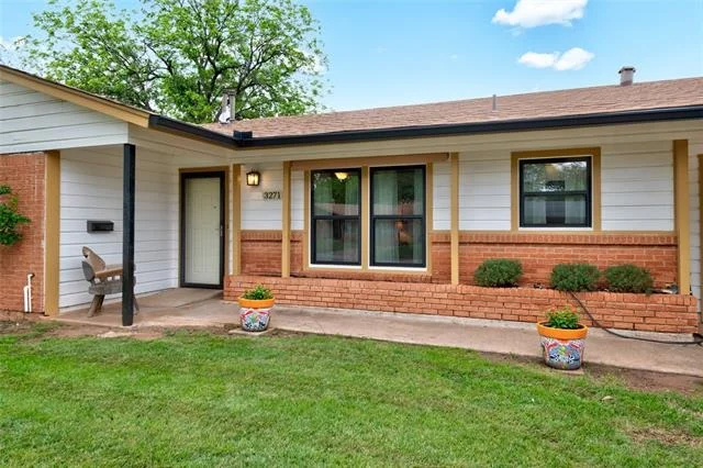 Photo of 3271 Sherry Lane