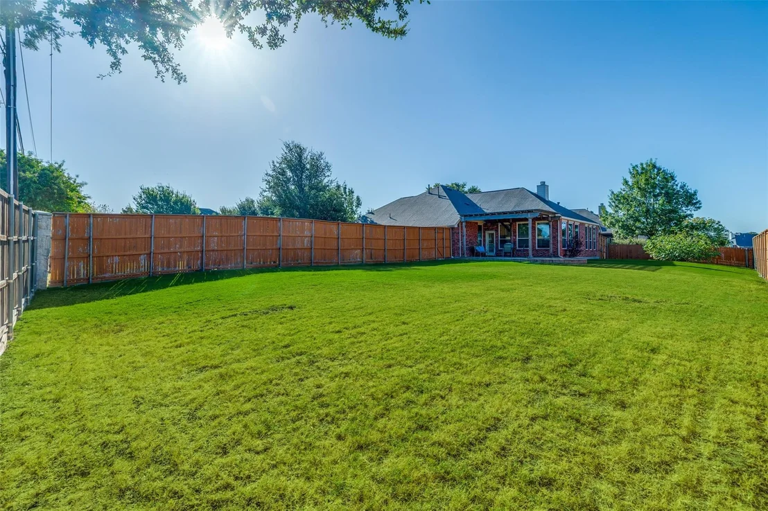 Photo of 881 Sibyl Lane