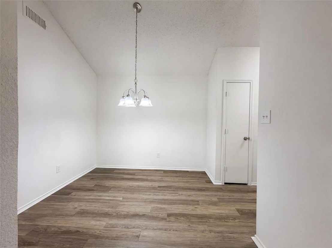 Photo of 3628 Riverhead Drive
