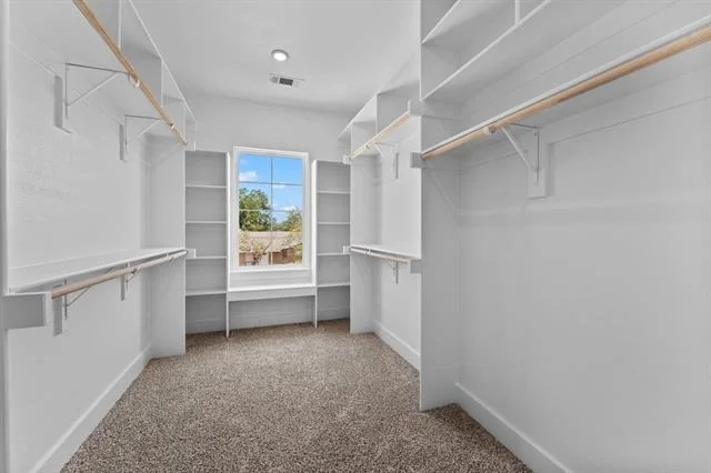 Photo of 3825 Williamsburg Drive