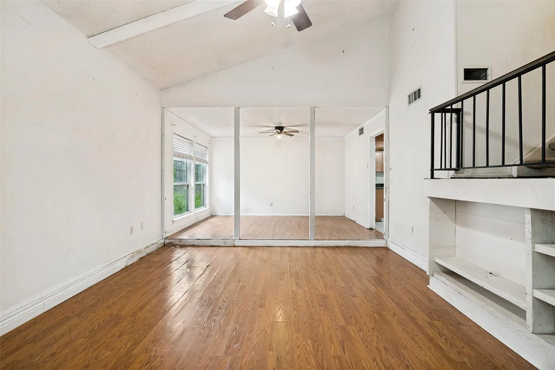 Photo of 1101 Via Del Rey