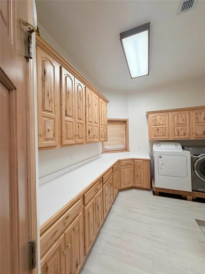 Photo of 5602 Orlando Avenue