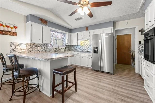 Photo of 641 Green Valley Drive