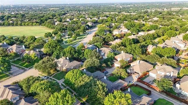 Photo of 306 Fairfax Drive
