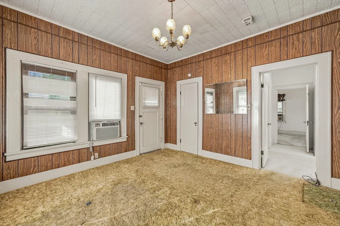 Photo of 924 4th Street