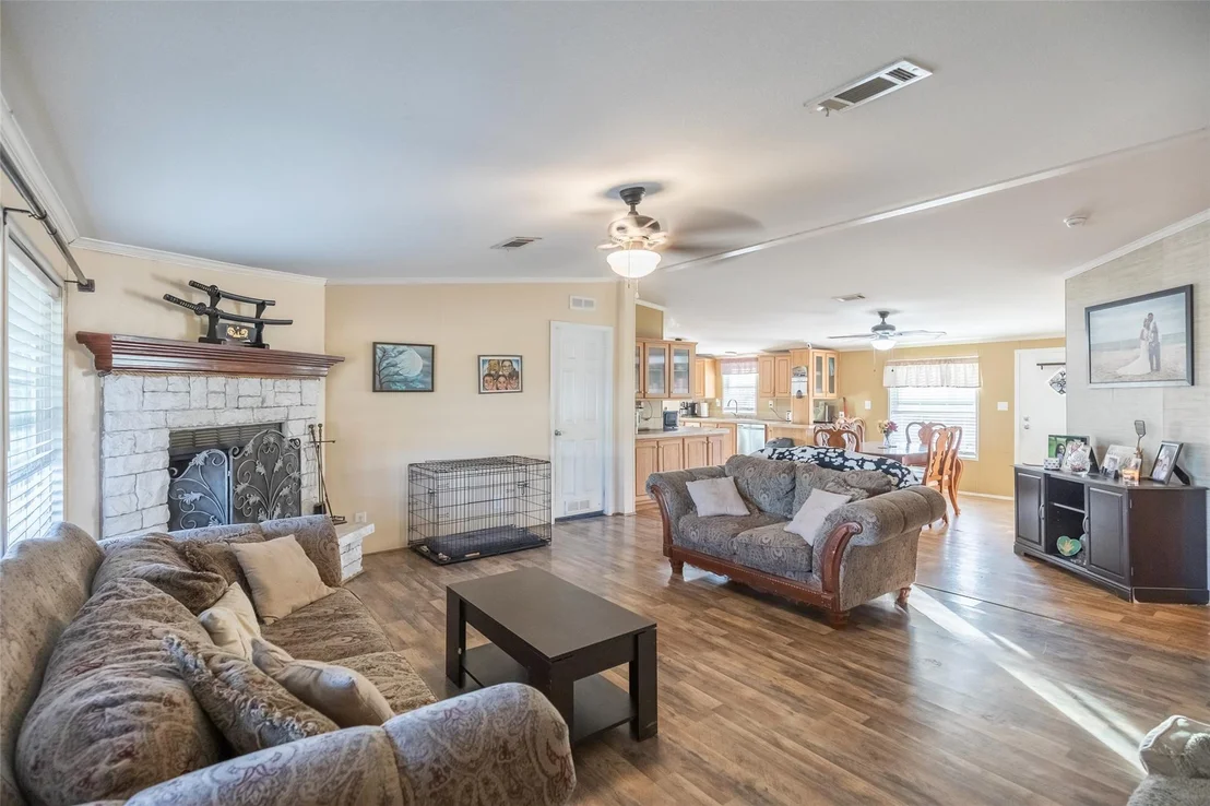 Photo of 6370 County Road 107